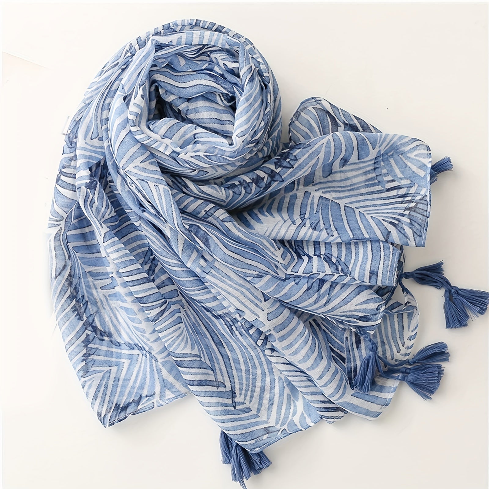 Trendy Tassel Shawl Scarf 180 x 90 cm (70.9 x 35.4 in) – Lightweight Printed Rectangular Women's Scarf, Beach Wrap & Headscarf