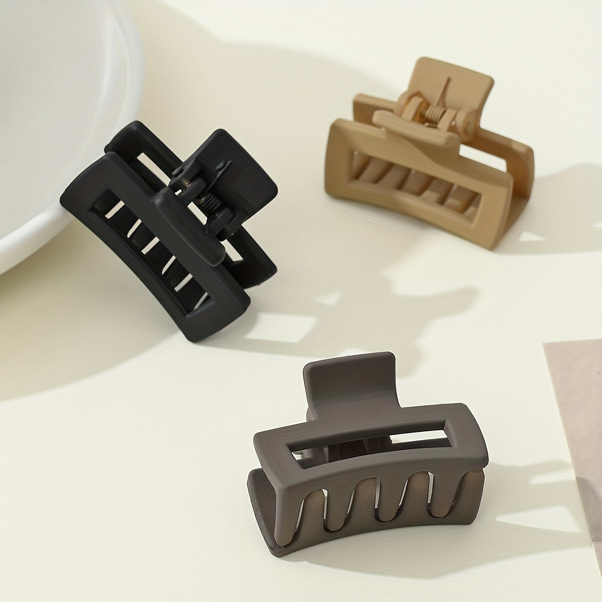 3-Pack Matte Shark Hair Claw Clips Solid Color Elegant Hair Clips for Women