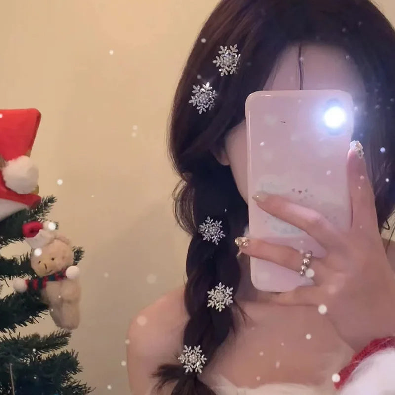 2 or 5-Piece Rhinestone Snowflake Pearl Hair Clips – Winter Christmas Side Barrettes for Women & Teens