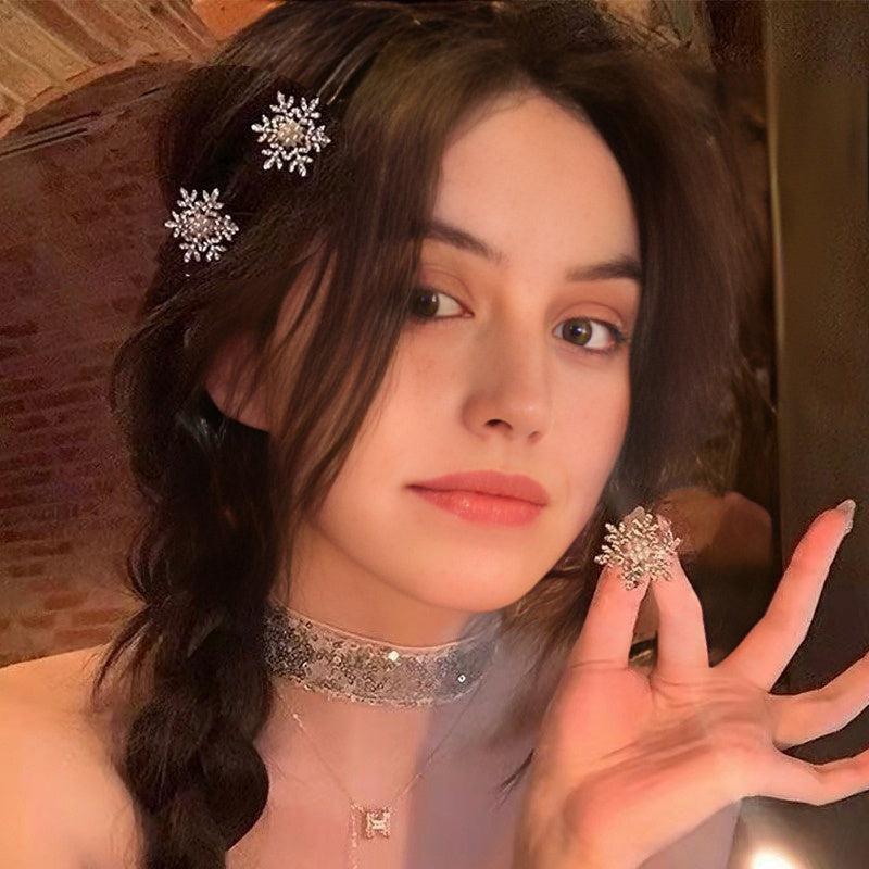 2 or 5-Piece Rhinestone Snowflake Pearl Hair Clips – Winter Christmas Side Barrettes for Women & Teens