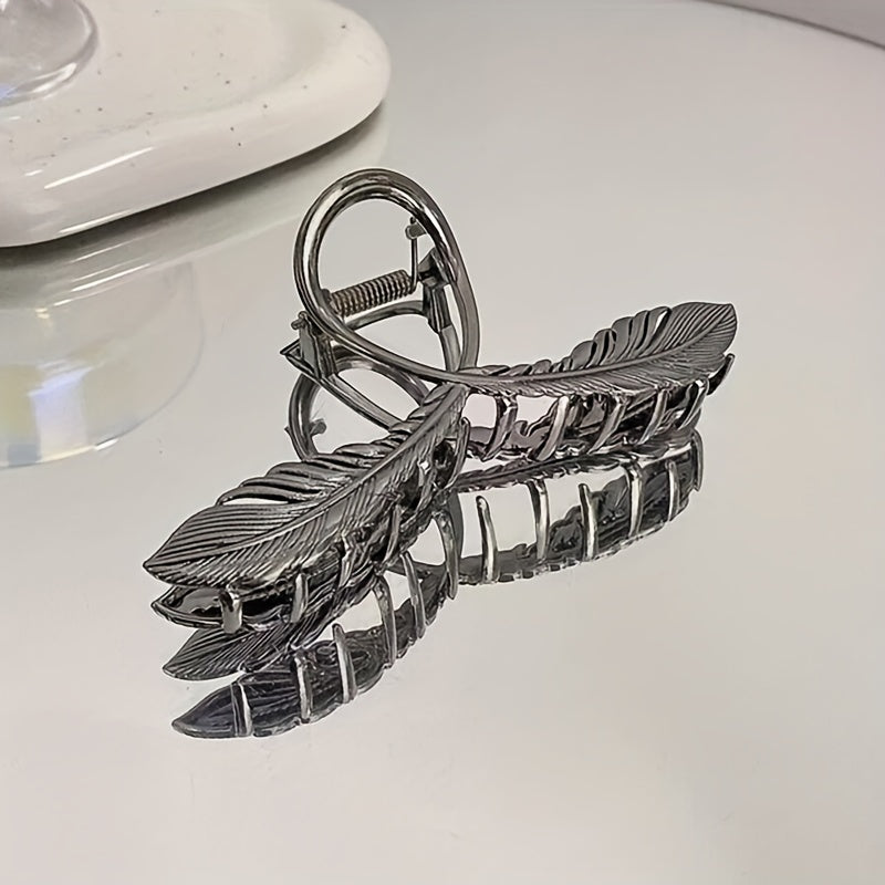 Minimalist Metal Shark Hair Clip for Women – 1-Pack Back-of-Head Hair Claw