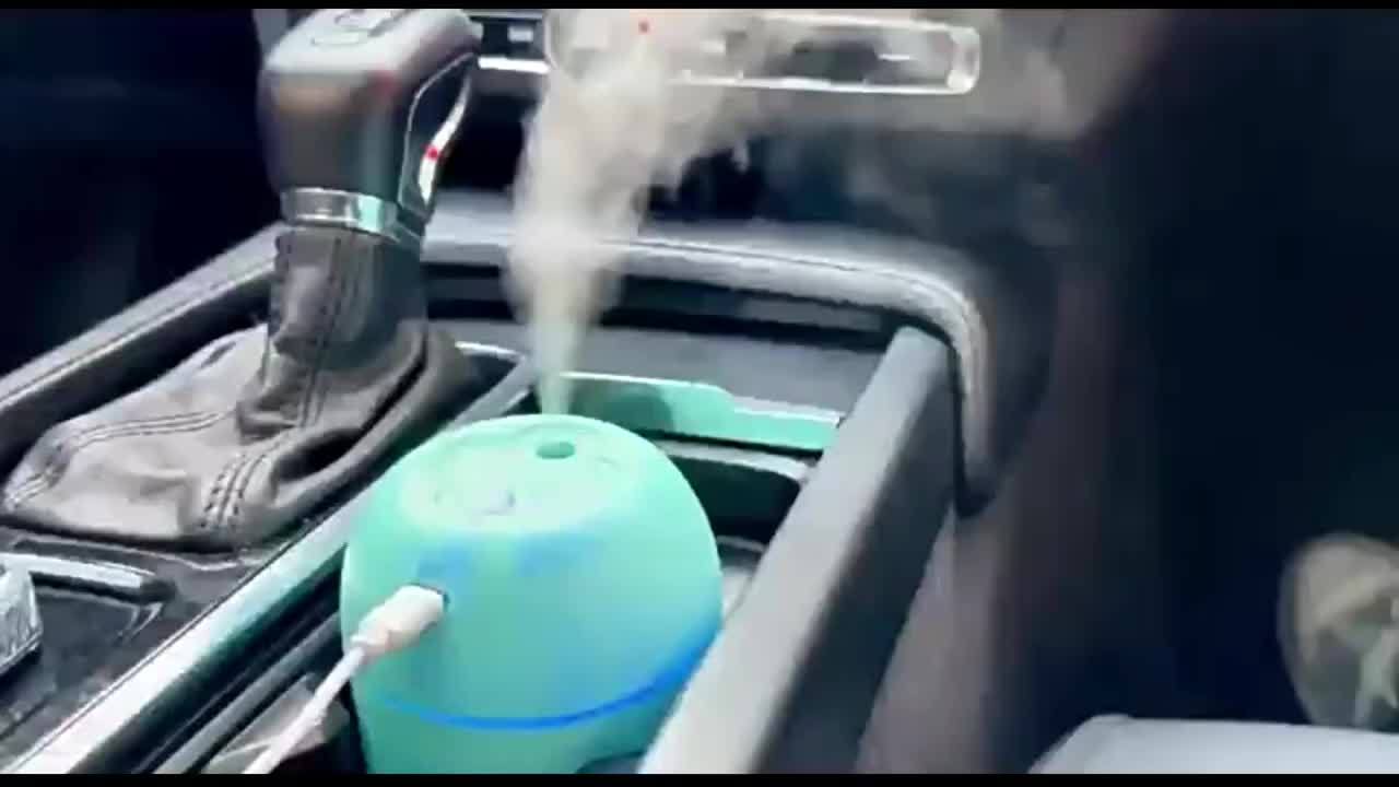 Portable USB Aromatherapy Humidifier - Mini Quiet Mist Diffuser with Nightlight for Bedroom, Office & Car