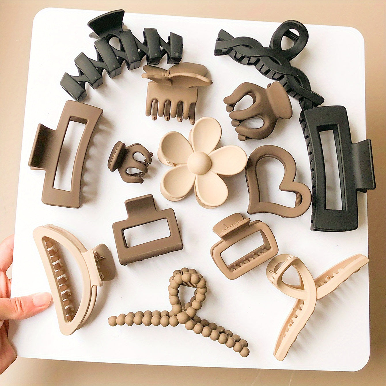 10-Pack Assorted Resin Hair Claw Clips — Large Mixed Color Hair Accessories for Women, Parties & Gifts