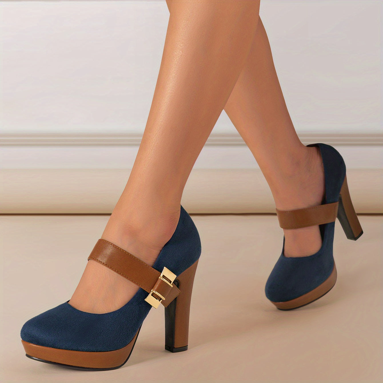 Retro Mary-Jane Round Toe Block Heel Pumps for Women - Buckle Platform High Heels