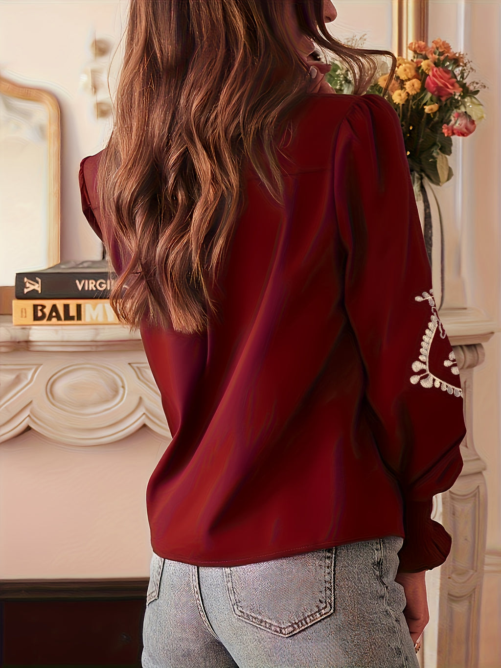 Women's Floral Embroidered Blouse — Green & White Color-Block Stand Collar with Lantern Sleeves