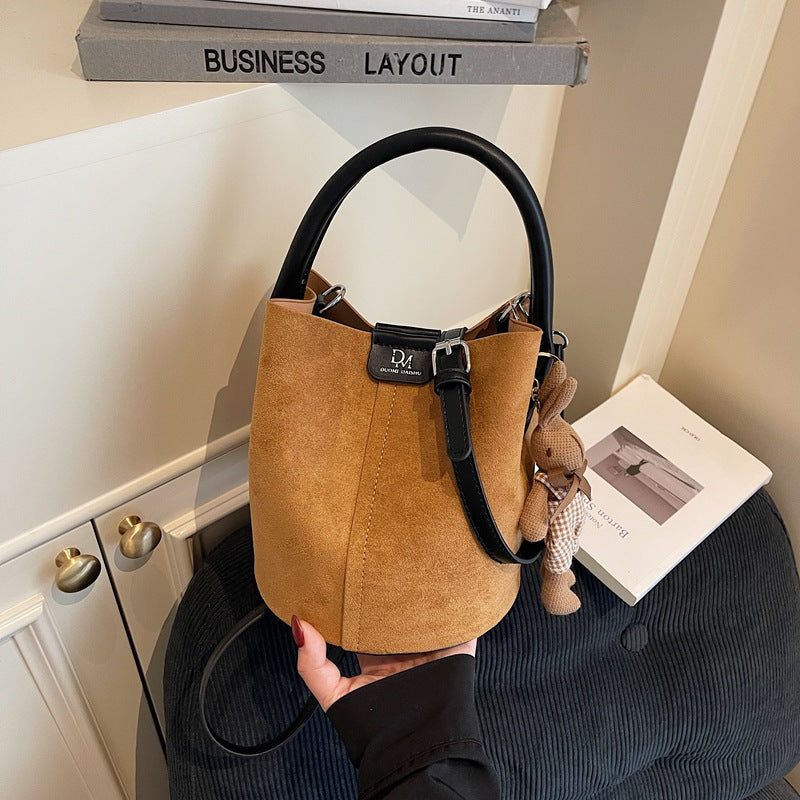 Women's Felt Bucket Bag – Adjustable Crossbody Purse with Magnetic Closure & Gold-Tone Hardware | Khaki, Dark Brown, Green, Yellow, Black