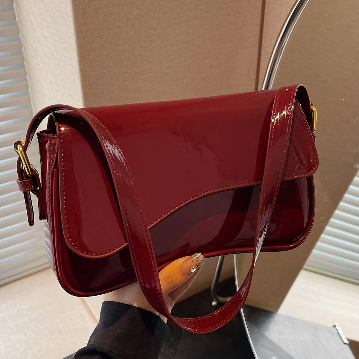Retro Patent Faux Leather Women's Baguette Flap Handbag - Removable Strap, Underarm/Shoulder Minimalist Elegant Bag