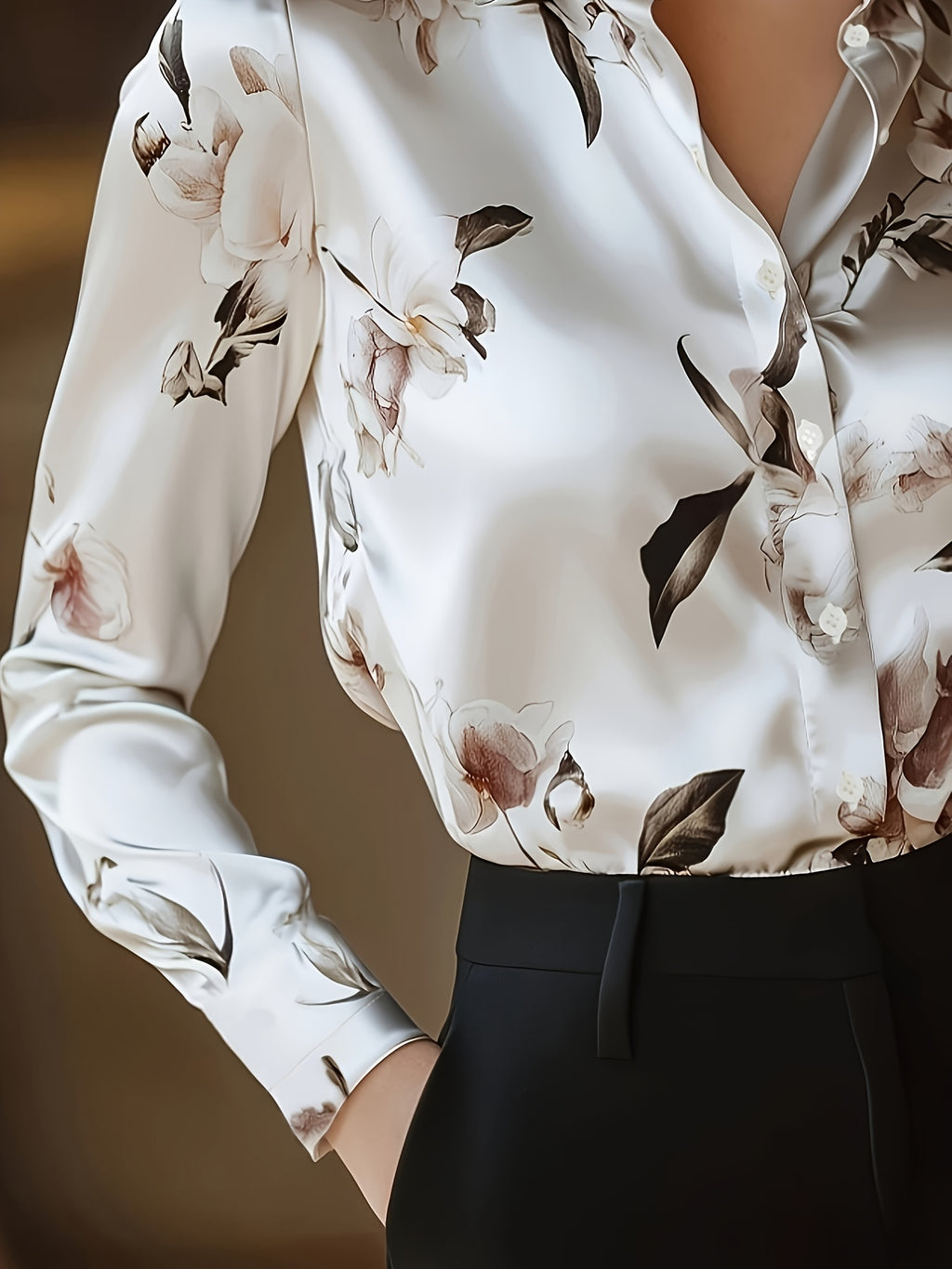 Graceful Women's Floral Print Blouse – Long Sleeve Button-Up with Classic Lapel Collar & Applique, Woven Polyester
