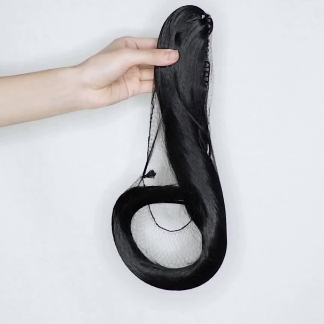 22-Inch (56 cm) Straight Synthetic Ponytail Extension with Claw Clip - Heat-Resistant Black & White Hairpiece for Women