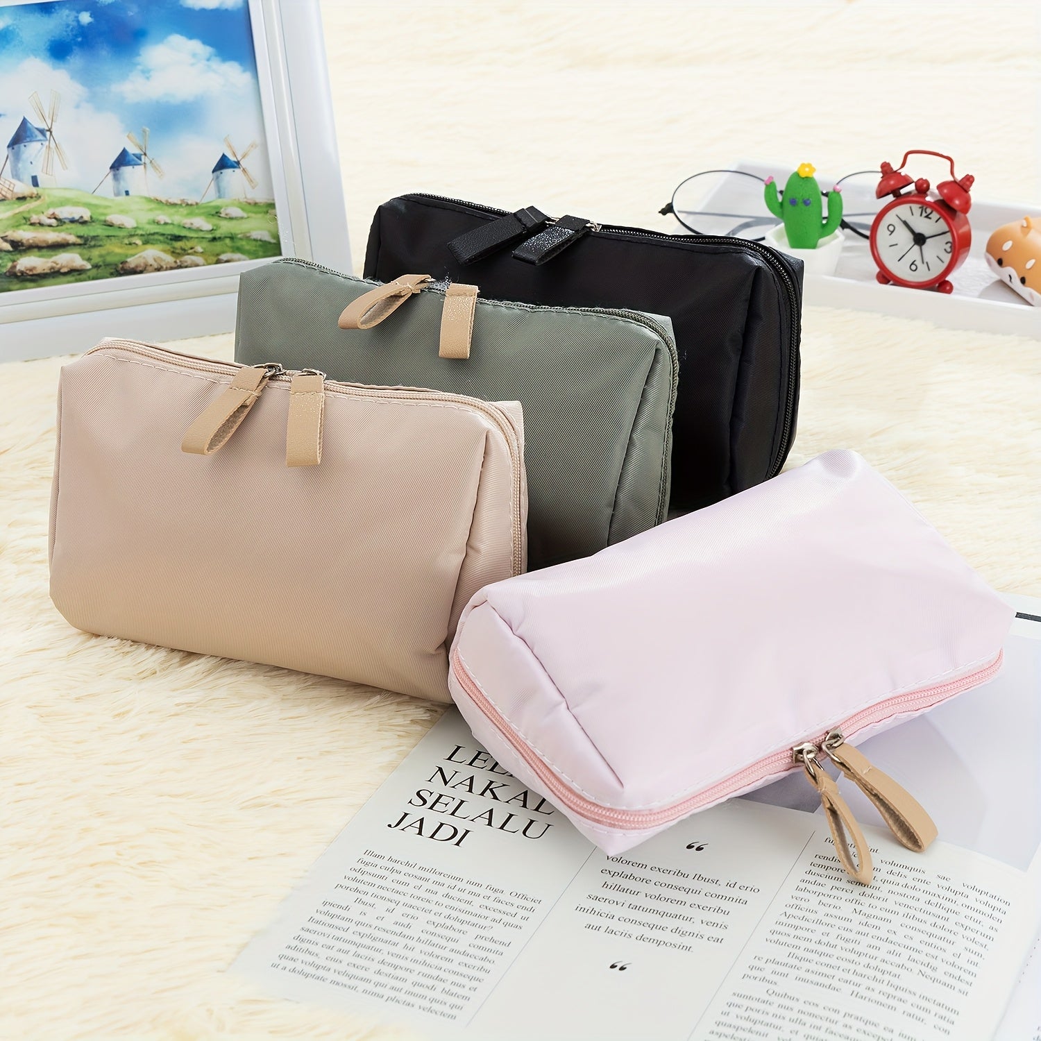 Compact Nylon Makeup Organizer Bag with Zipper – Unisex Travel Cosmetic & Toiletry Case (Beige/Black)