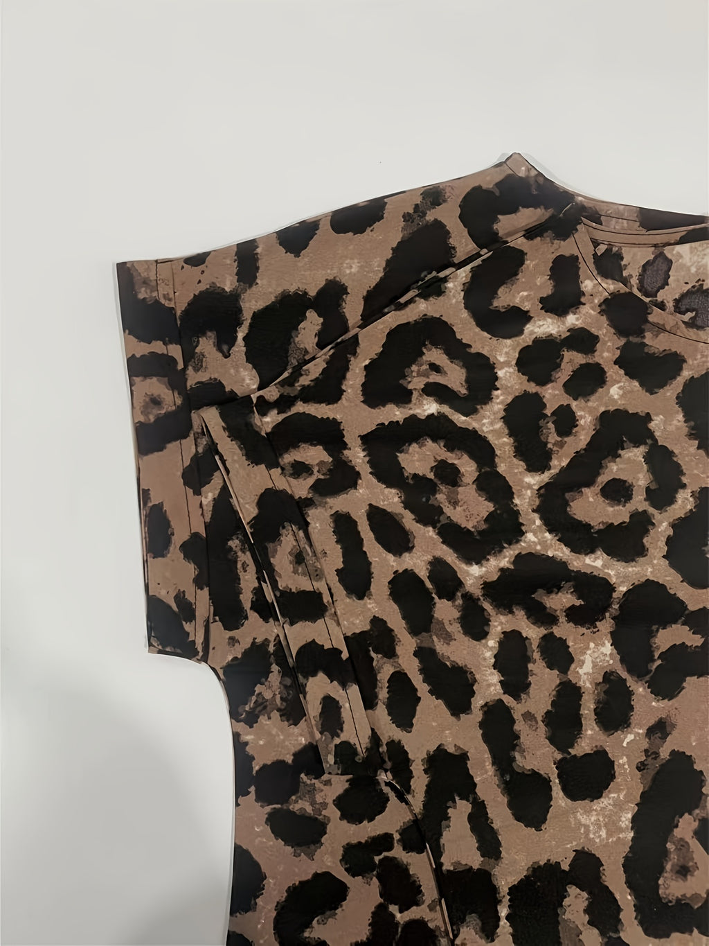 Tie-Front Leopard Print Blouse - Women's Crew Neck Casual Top for Spring & Summer