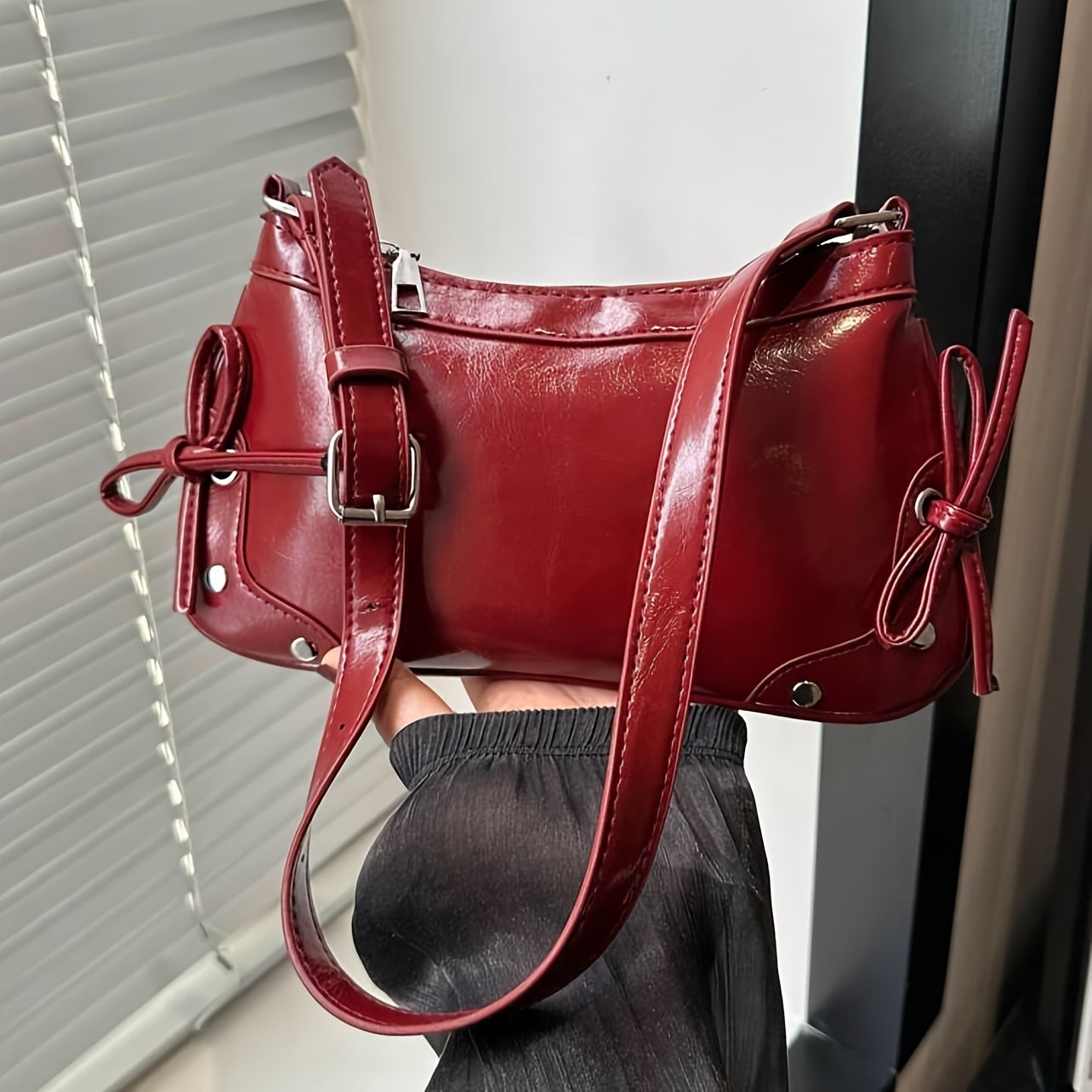 Vintage Bowknot Crossbody Baguette Bag for Women – Red PU Leather Zipper Purse with Adjustable & Detachable Strap, Glossy Evening Shoulder Bag