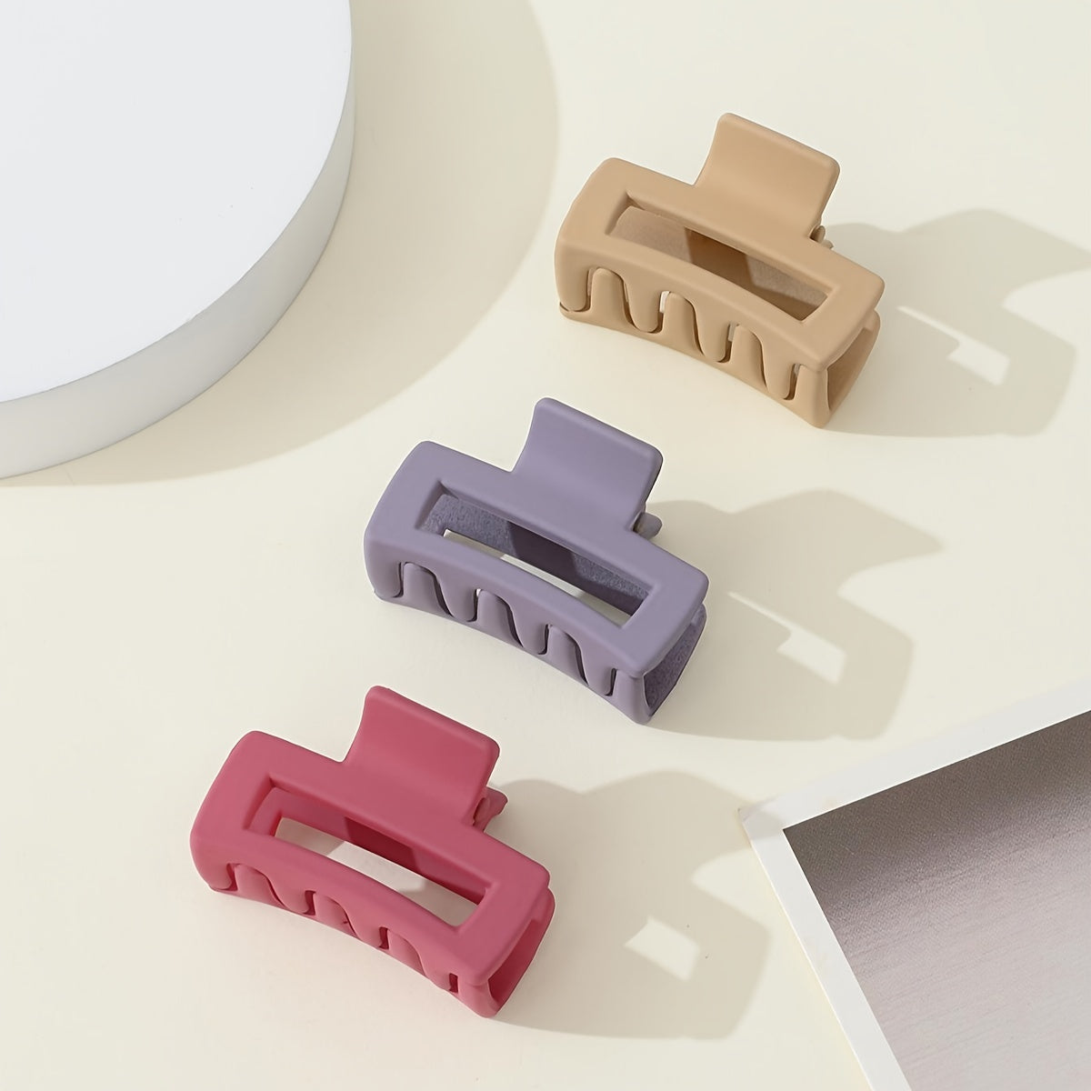 3-Pack Matte Shark Hair Claw Clips Solid Color Elegant Hair Clips for Women