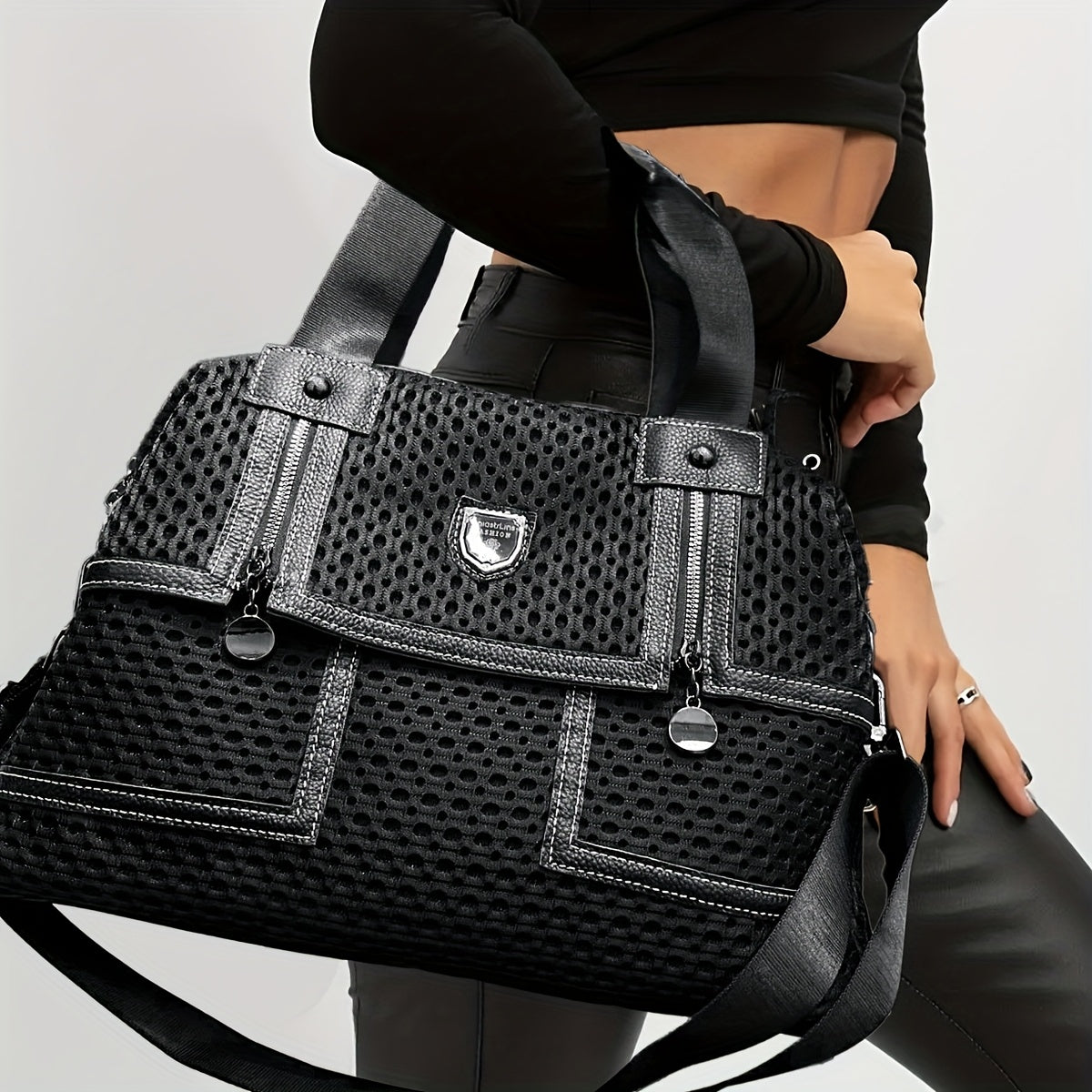 Retro Street Style Women's Mesh Splicing Bucket Bag – Large Capacity Detachable Nylon & Polyester Shoulder Bag with Rivet Strap, Black