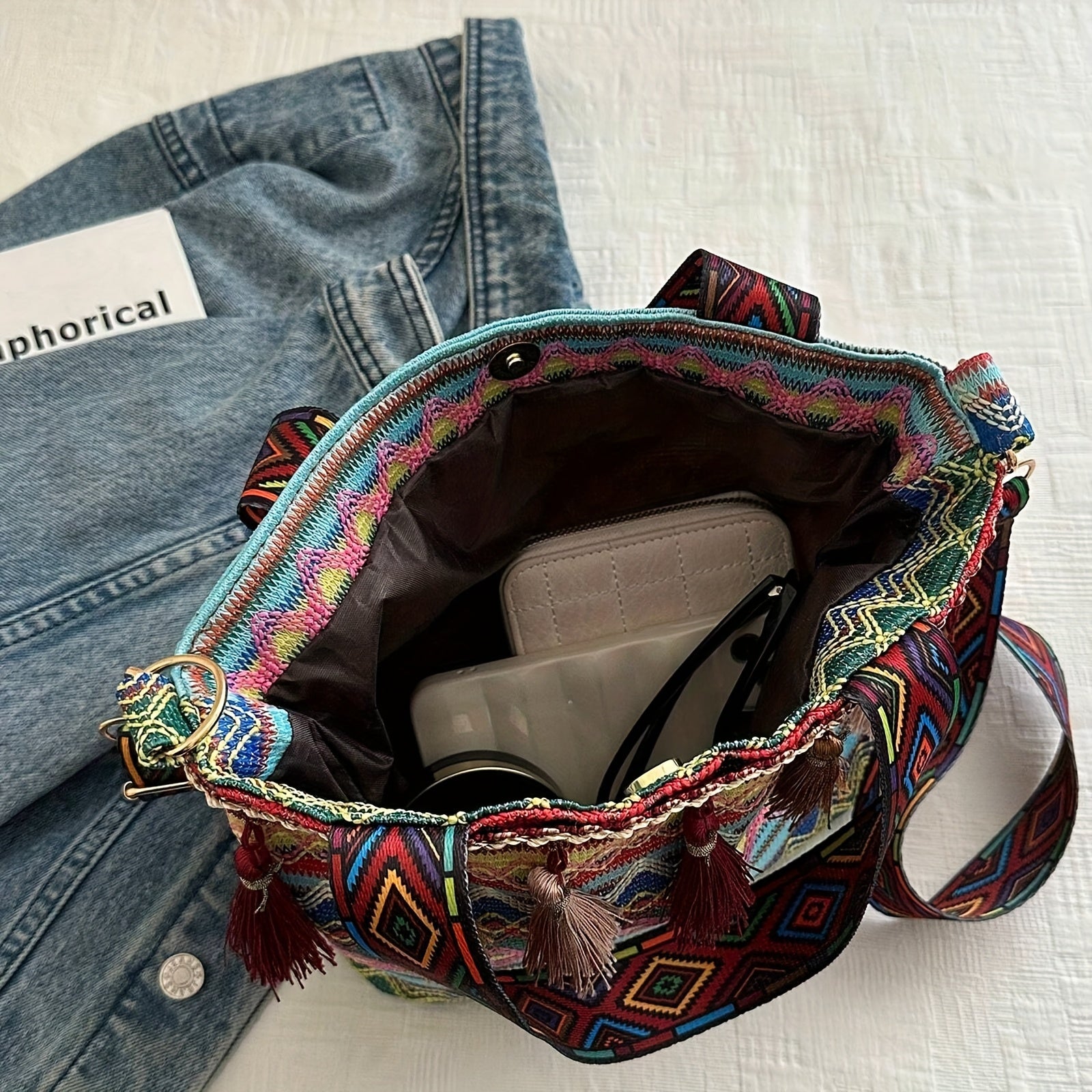 Boho Woven Fringe Bucket Bag – Geometric Embroidery, Adjustable Wide Strap, Lightweight Polyester Tote for Women