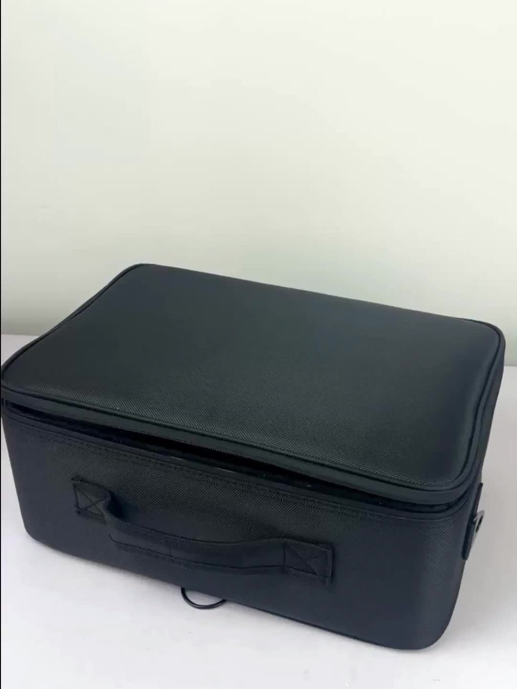 Professional Makeup Case - Large Capacity Multi-Layer Cosmetic Organizer with Adjustable Dividers, Durable Nylon & Zipper Closure