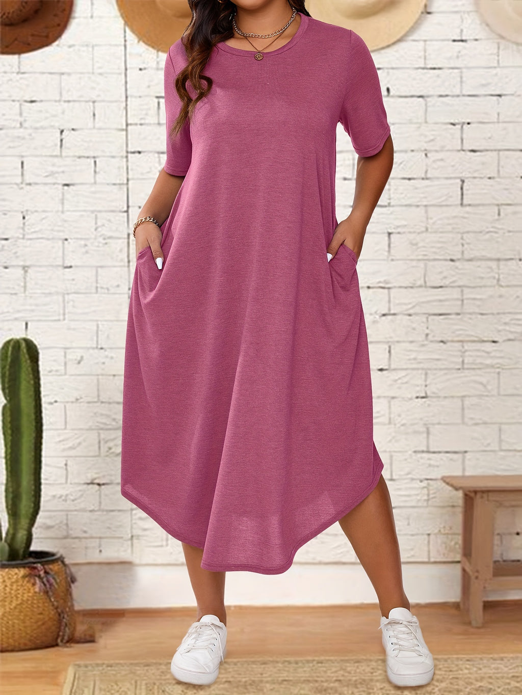 Plus Size Solid Crew Neck Tunic Dress - Casual Short Sleeve Summer Dress for Women