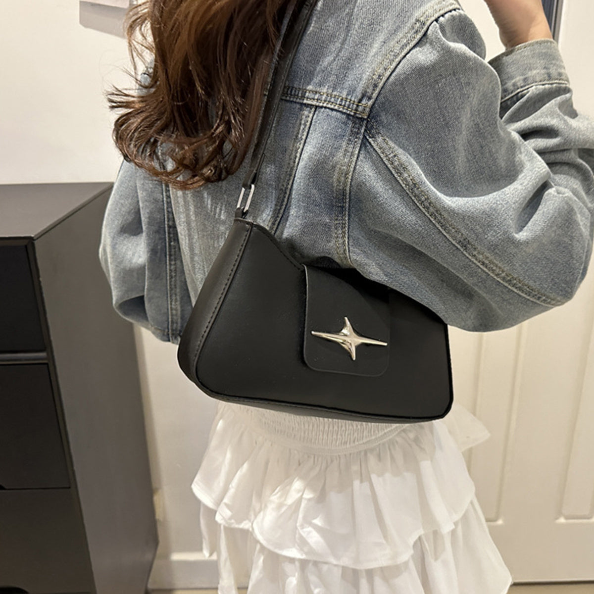 Textured Underarm Baguette Bag for Women – PU Shoulder & Crossbody with Lock Closure, Black (Also White)