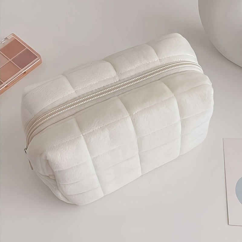 Chic Minimalist Large-Capacity Cosmetic Bag for Women and Students, Polyester Travel Makeup Pouch Organizer