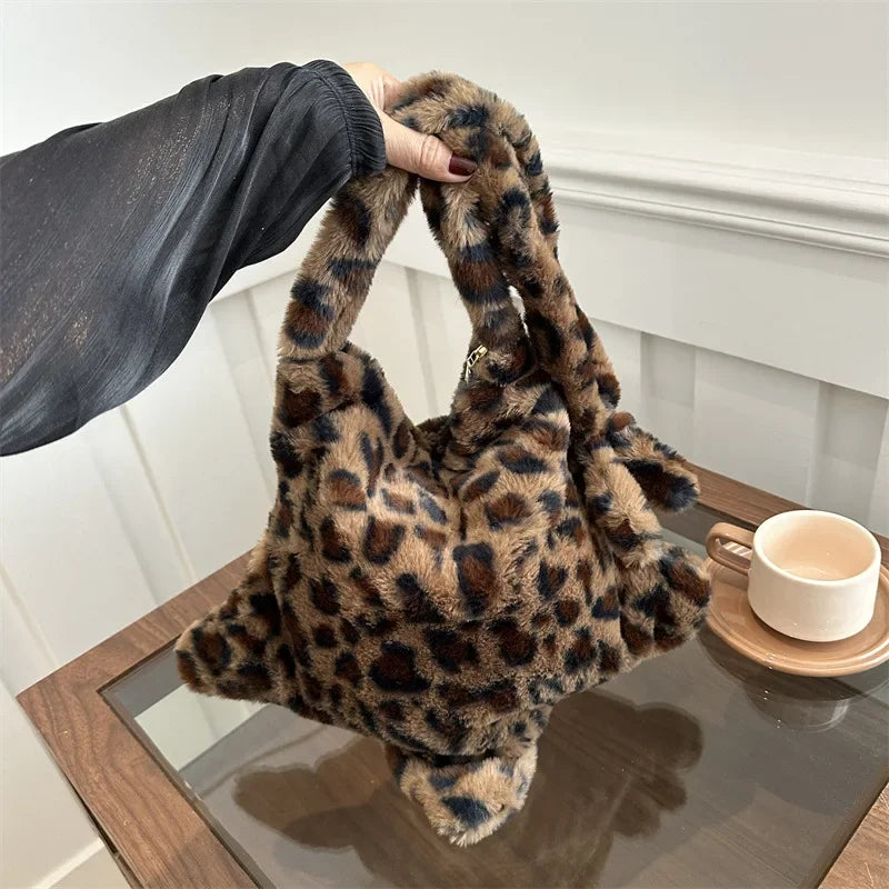 Large Faux Fur Leopard Tote Bag 17in (43cm) – Plush Shoulder & Adjustable Crossbody Bag for Women, Zipper Closure