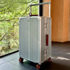 Aluminum Frame Rolling Luggage with Wide Handle, 360-Degree Silent Colorful Spinner Wheels and TSA Lock — 20/24/26/28 Inch (35–77 cm) Trolley Suitcase