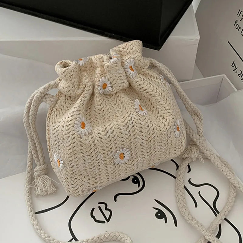 Straw Weave Bucket Bag Rattan Mini Shoulder Tote for Women, Summer Beach Casual Messenger Bag