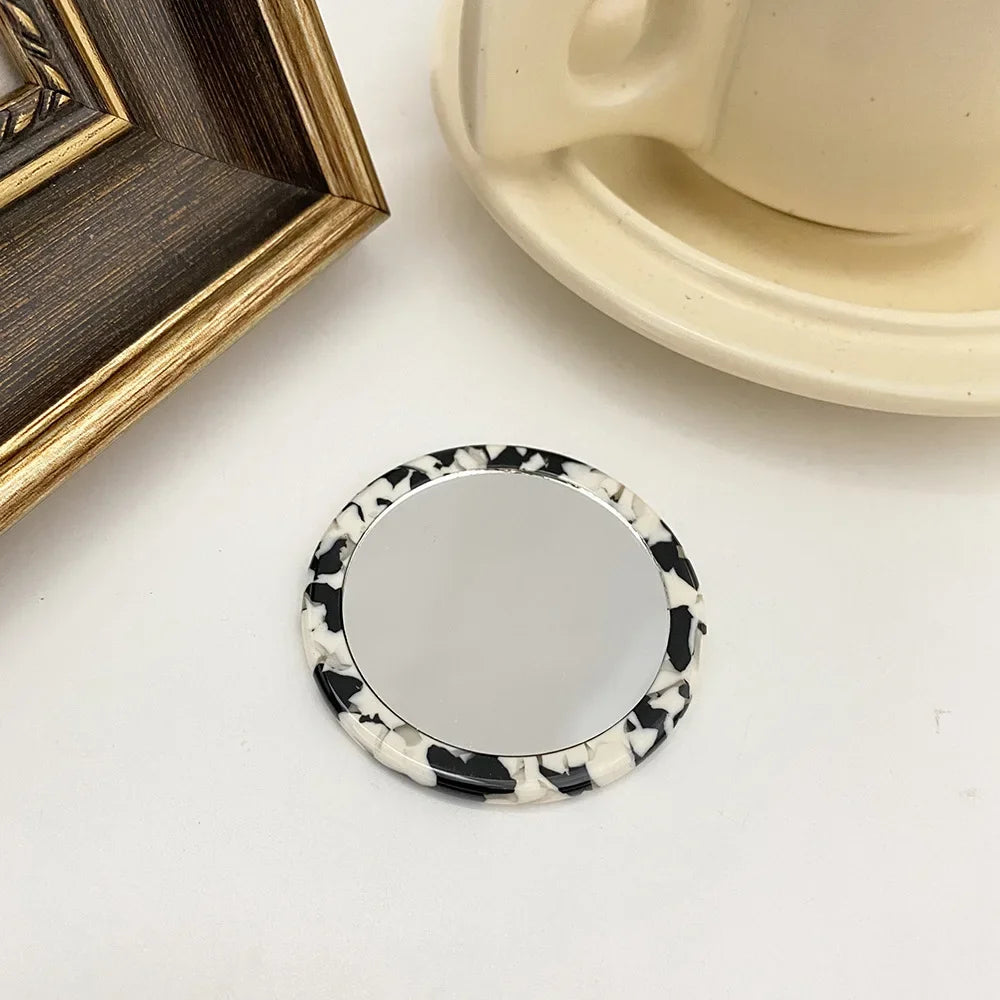 Mini Round Acetate Pocket Mirror 2.4 in (6.2 cm) Zebra Pattern Portable Travel Makeup Mirror