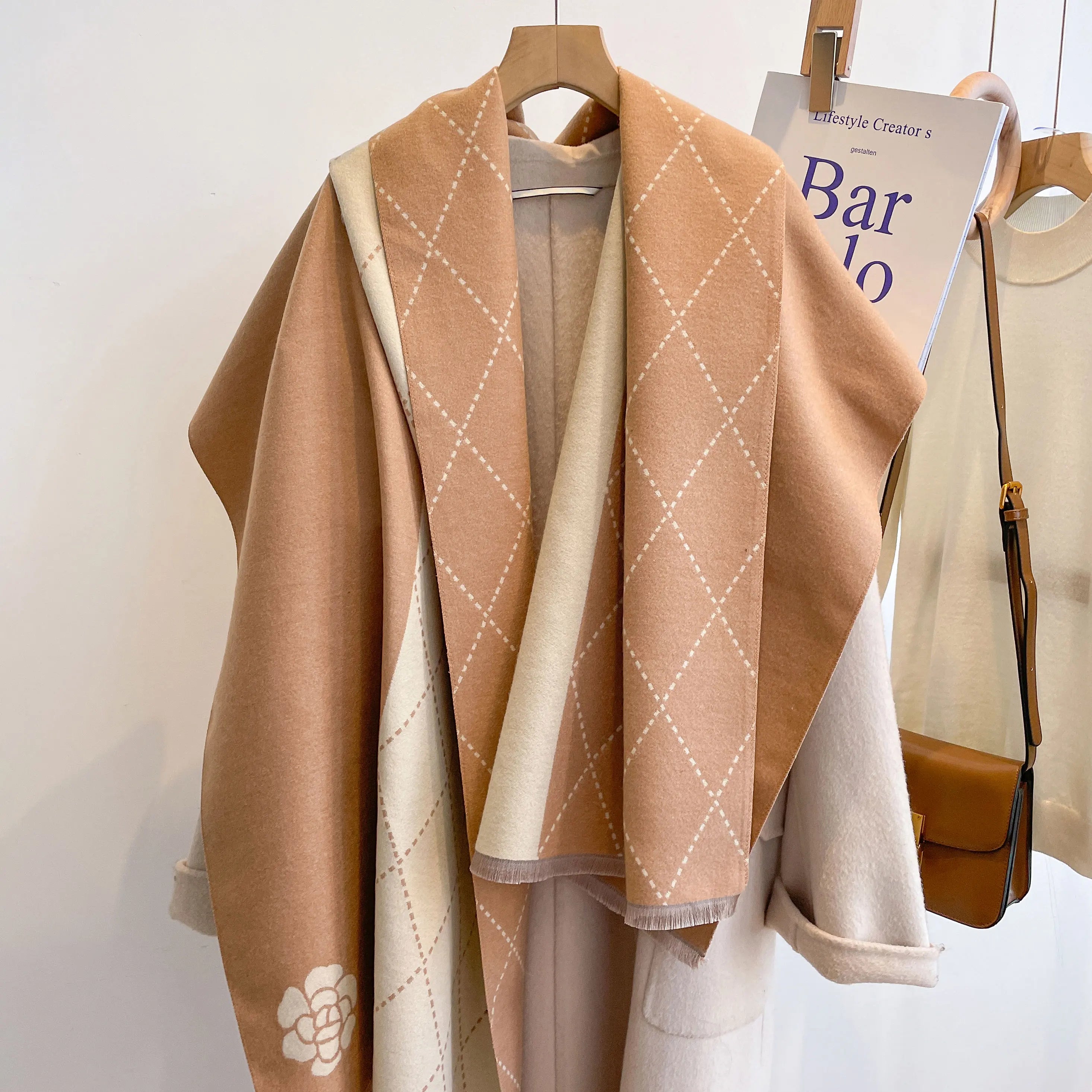 Soft Cashmere-Feel Plaid Winter Scarf Shawl Wrap Hijab Pashmina — 185 x 65 cm (72.8 x 25.6 in)