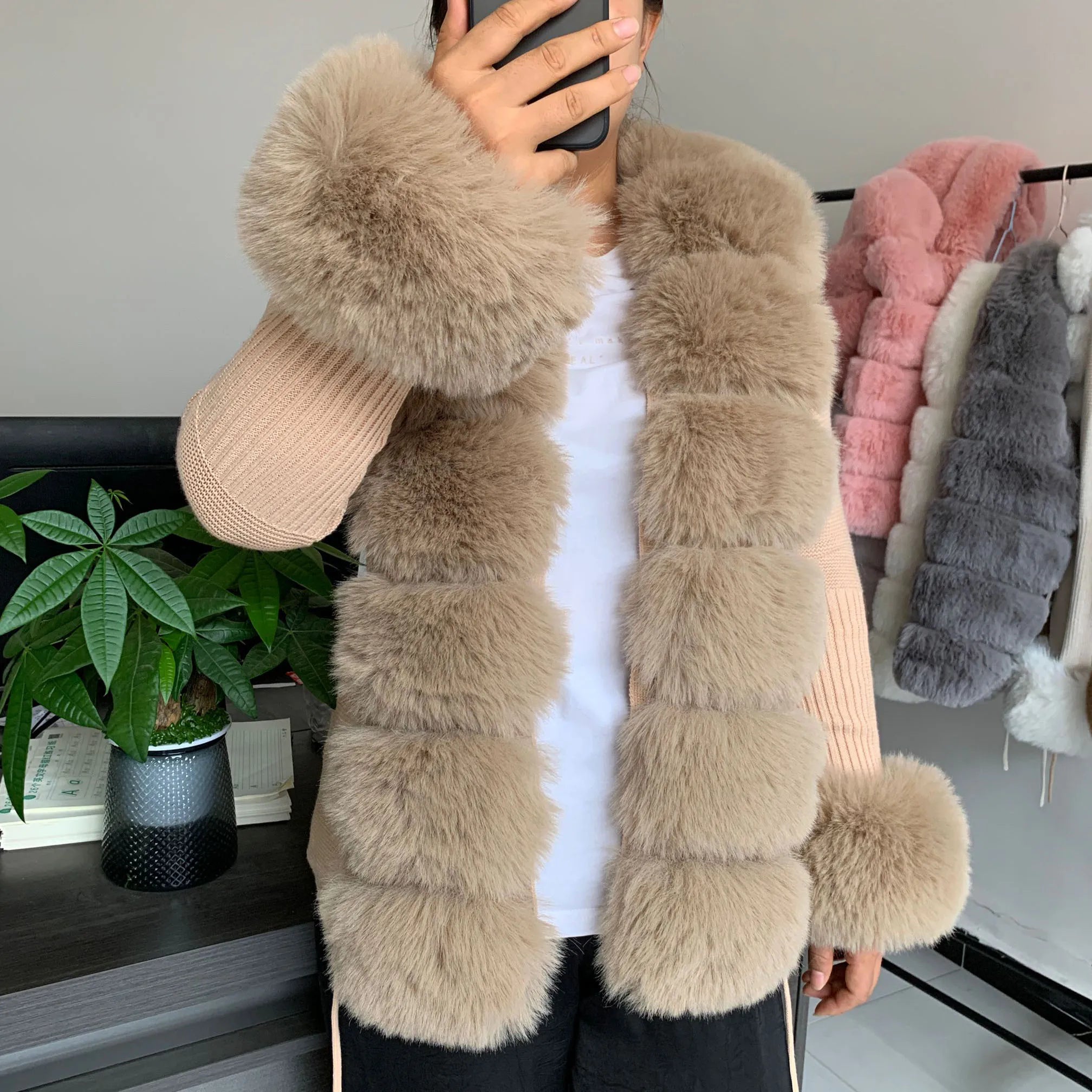 Women's Faux Fur Knit Cardigan with Faux Fox Fur Collar – Elegant Puff Sleeve Sweater Coat