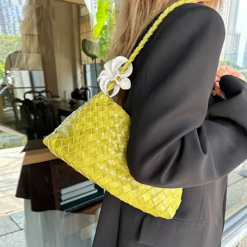 PU Hand-Woven Women's Bucket Shoulder Bag Vegetable Basket Sailboat Style Casual Vacation Handbag