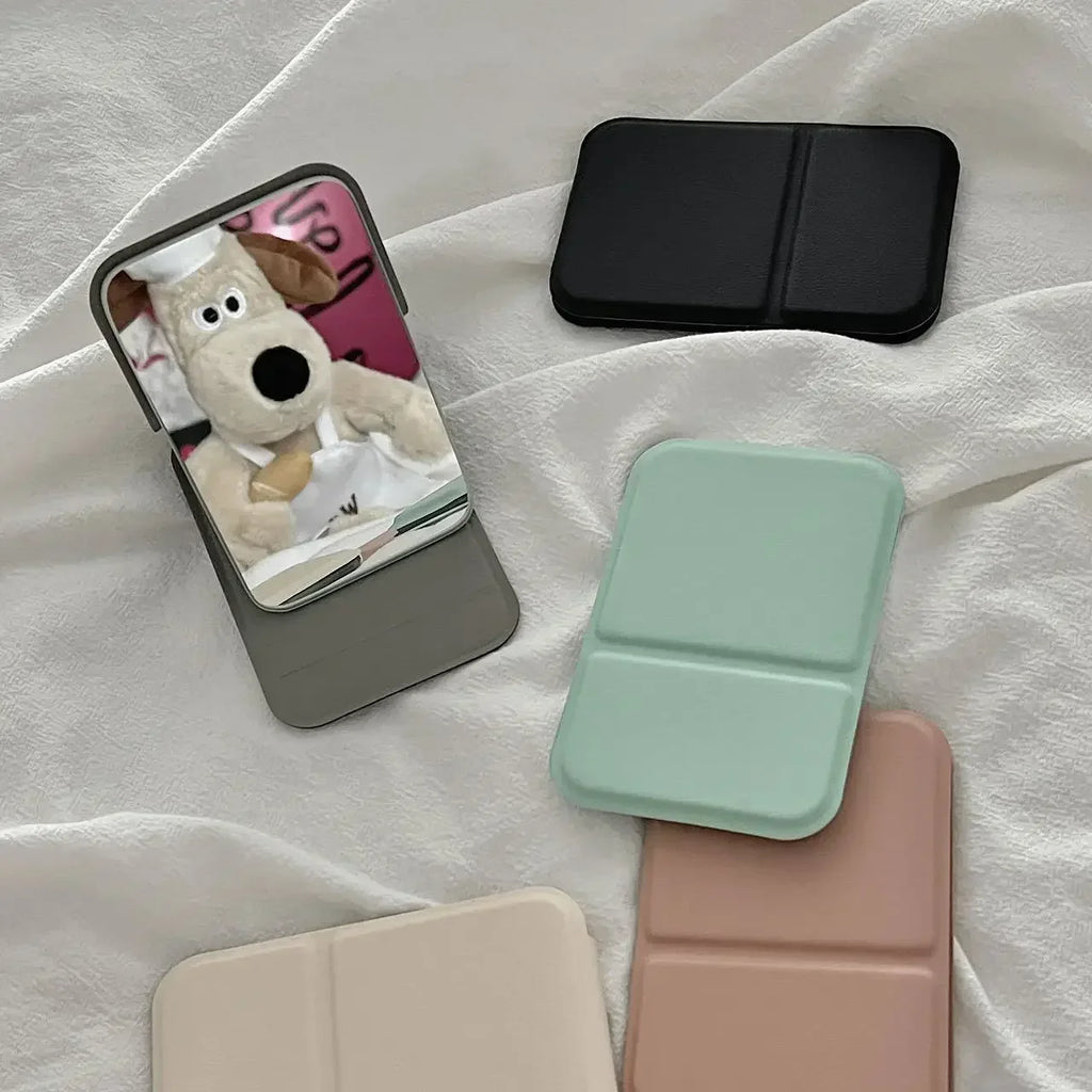 PU Leather Foldable Compact Makeup Mirror – Portable Handheld & Desktop Pocket Mirror 7 x 11 cm (2.8 x 4.3 in)