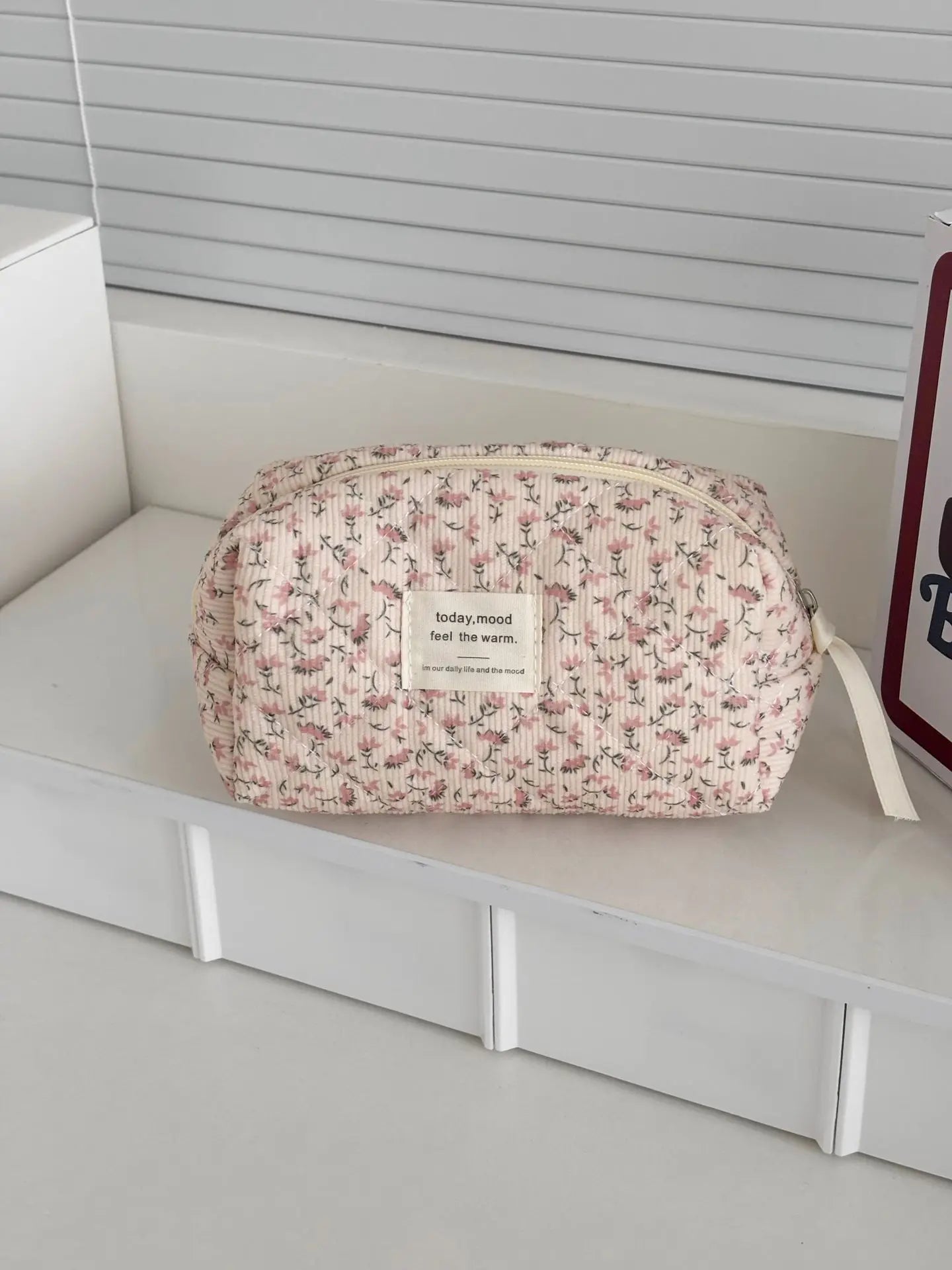 Vintage Corduroy Floral Makeup Bag - Retro Zipper Cosmetic Pouch Clutch for Women