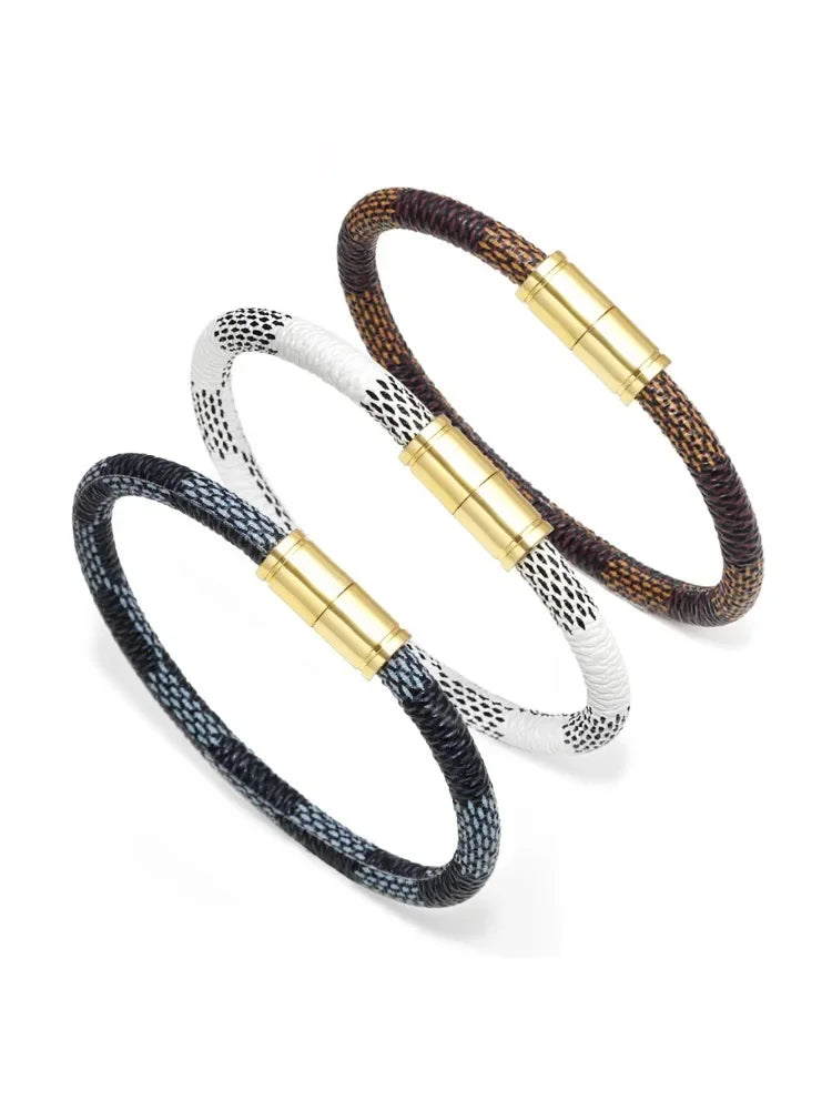 3-Pack Cowhide Leather Striped Bracelets with Gold Lock & Mini Bag Charm – Elegant Women’s Fashion Bracelet Set