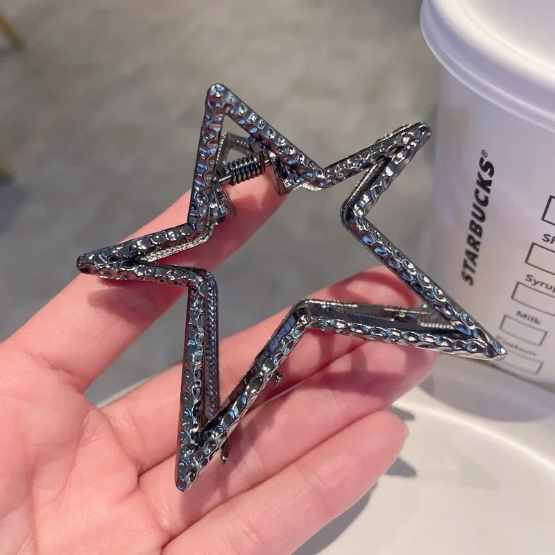 Heart Metal Hair Claw Clips for Women – Nonslip Alloy Crab Clamp, Gold Silver Black, 6.5 cm (2.6 in) – Korean Retro Fashion