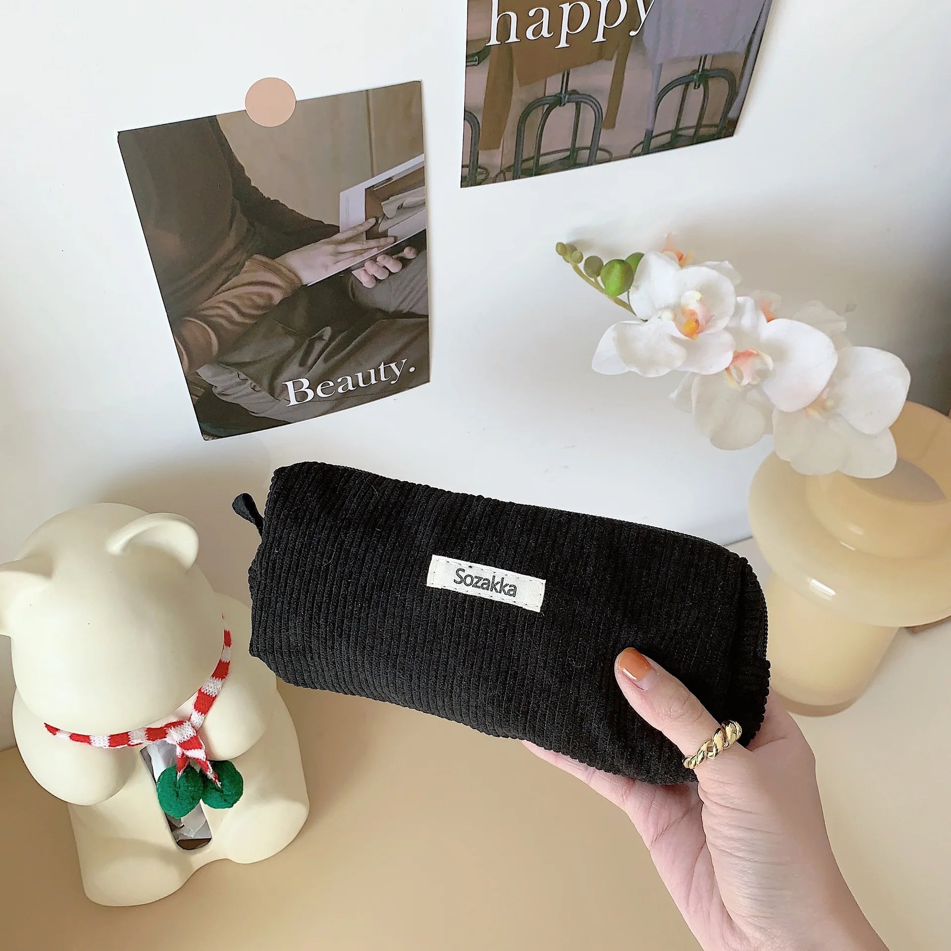 Retro Corduroy Velvet Makeup Pouch – Travel Cosmetic & Pencil Case Organizer for Women