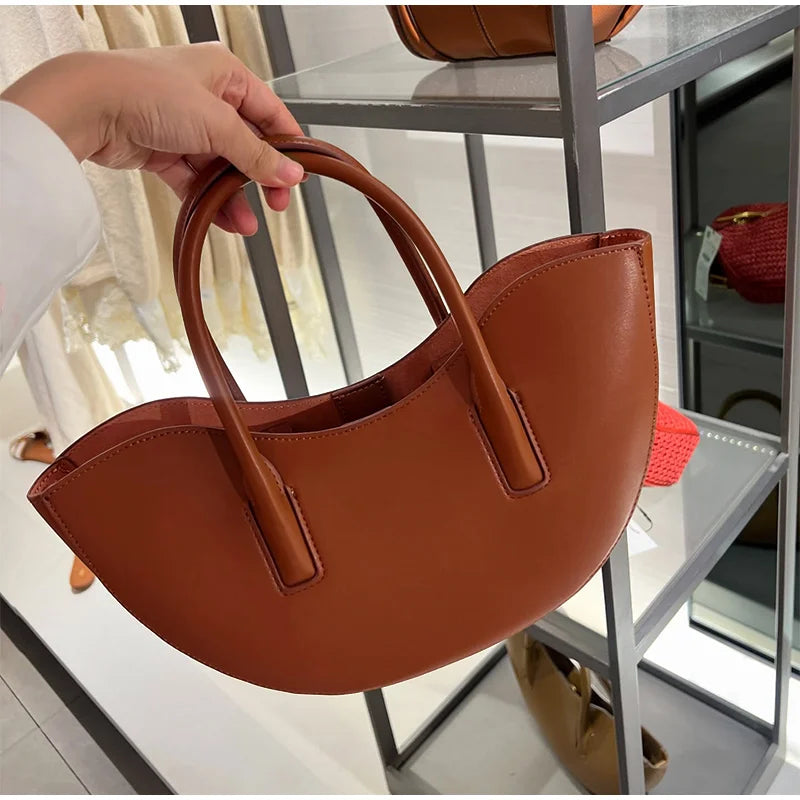 Women 2-in-1 Woven Straw Shoulder Bag – Adjustable Strap Large Capacity Dumpling Beach Bucket Bag