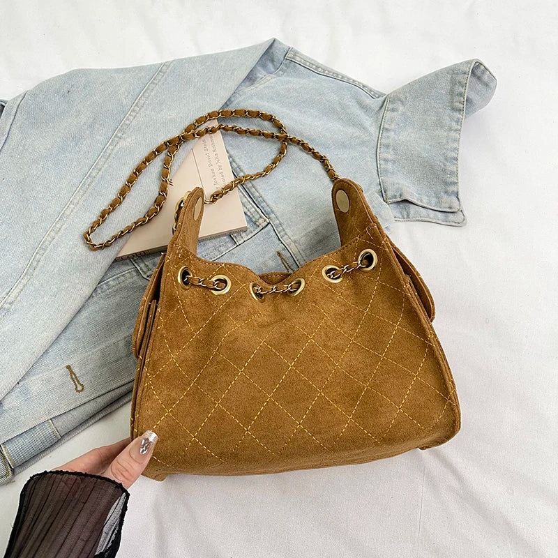 Biker Rhombus Chain Bucket Bag - Retro Faux Suede Crossbody Shoulder Bag for Women