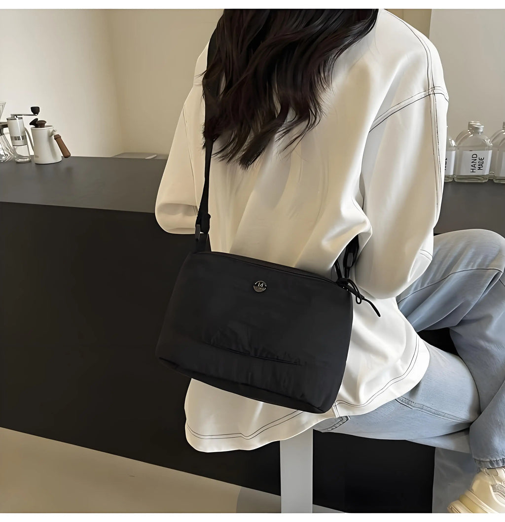 Waterproof Nylon Crossbody Messenger Bag for Women - Compact Korean Style Phone Shoulder Bag with Zipper