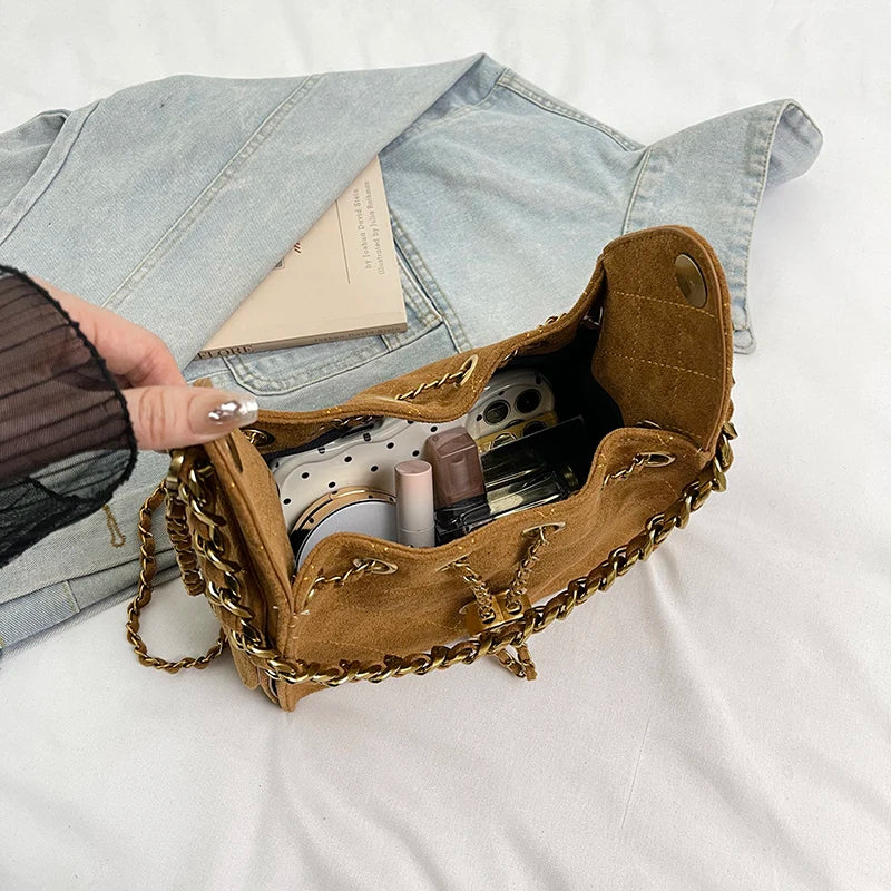 Biker Rhombus Chain Bucket Bag - Retro Faux Suede Crossbody Shoulder Bag for Women