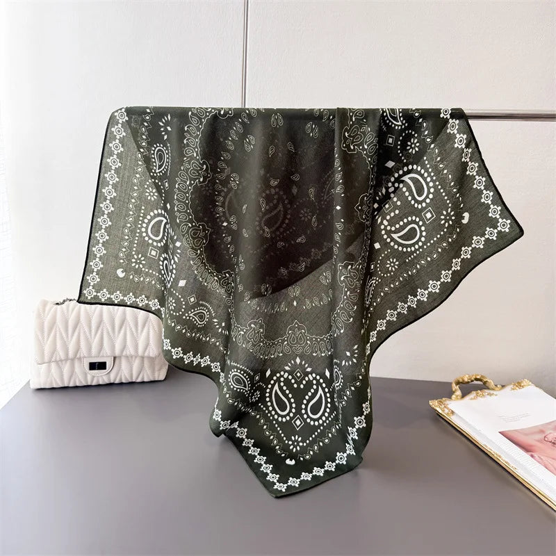 Green Cashew Print Square Scarf 68 x 68 cm (26.8 x 26.8 in) Lightweight Polyester Women's Spring Summer Headscarf Shawl