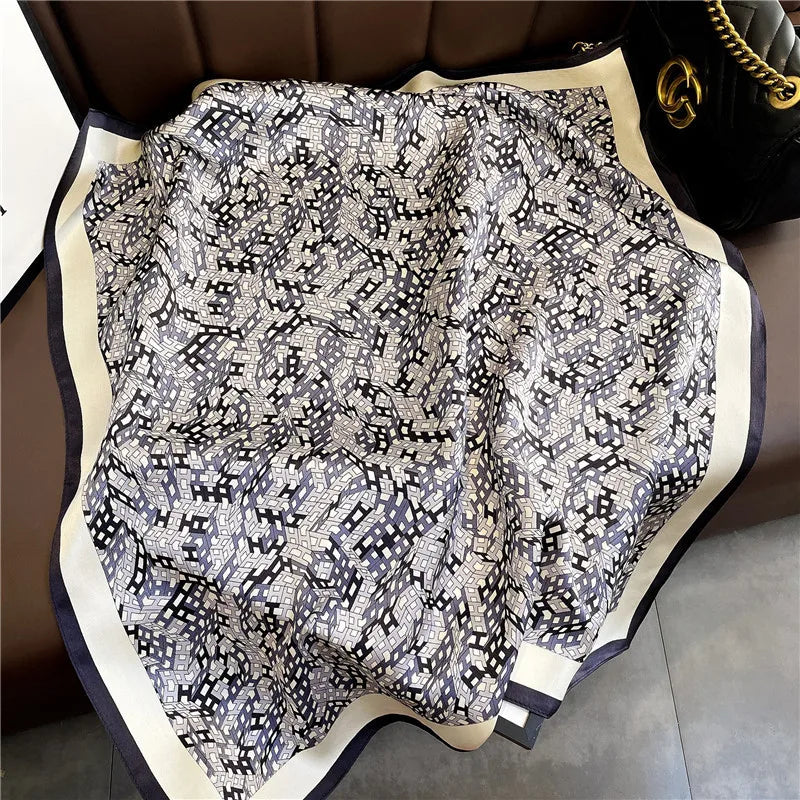 70 x 70 cm (27.6 x 27.6 in) Floral Satin-Look Polyester Square Scarf - Women's Headscarf, Hijab, Hair Band & Wrist Wrap