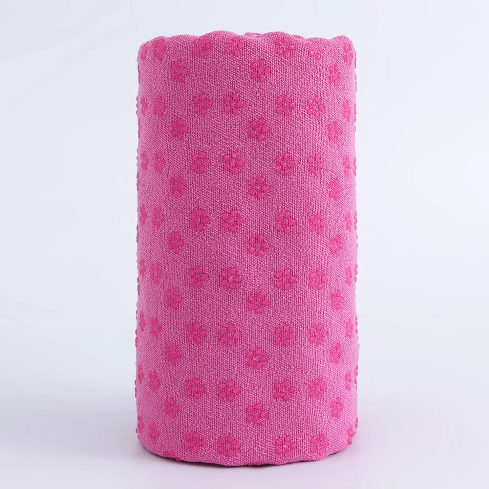 Hot Yoga Towel – Non-Slip, Sweat-Absorbing Yoga Mat Towel with Grip Points, 72 x 25 in (183 x 63 cm) for Hot Yoga & Pilates