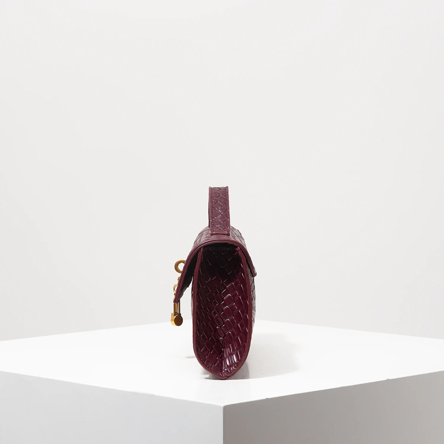 Vintage Woven Faux Leather Baguette Bag – Burgundy Flap Clutch for Women | Elegant Evening, Wedding & Party Accessory