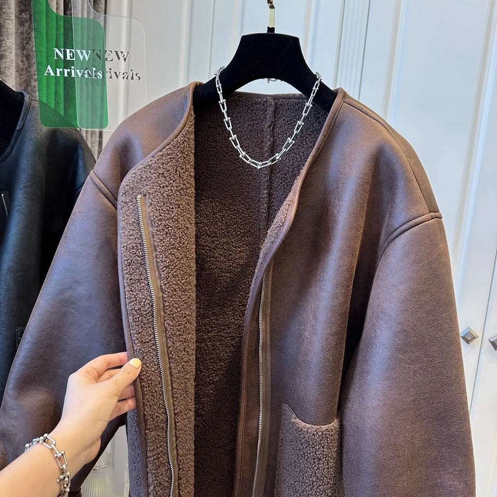 Women's Leather & Fur Splice Round-Neck Short Jacket – Loose Fit Autumn/Winter Coat