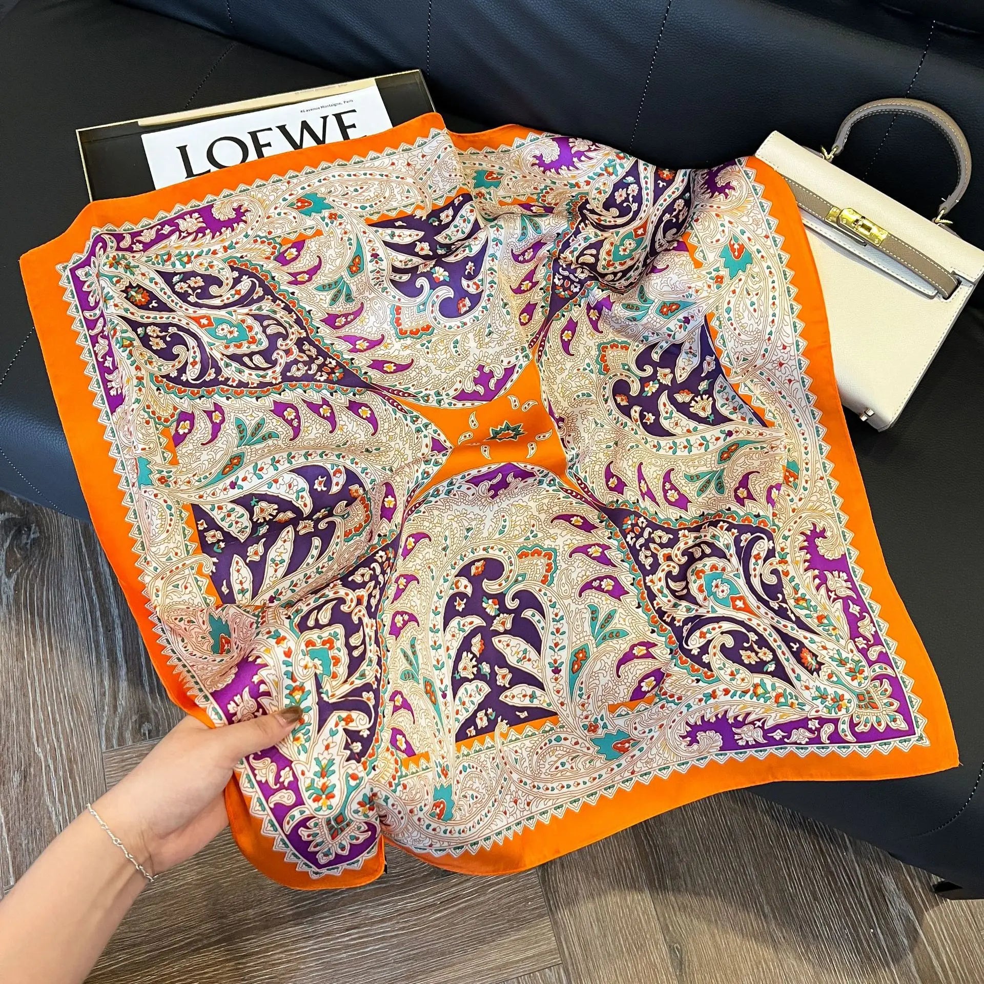 Luxury Square Silk-Feel Scarf 70 x 70 cm (27.6 x 27.6 in) Korean Fashion Floral Bandana Kerchief Wrap