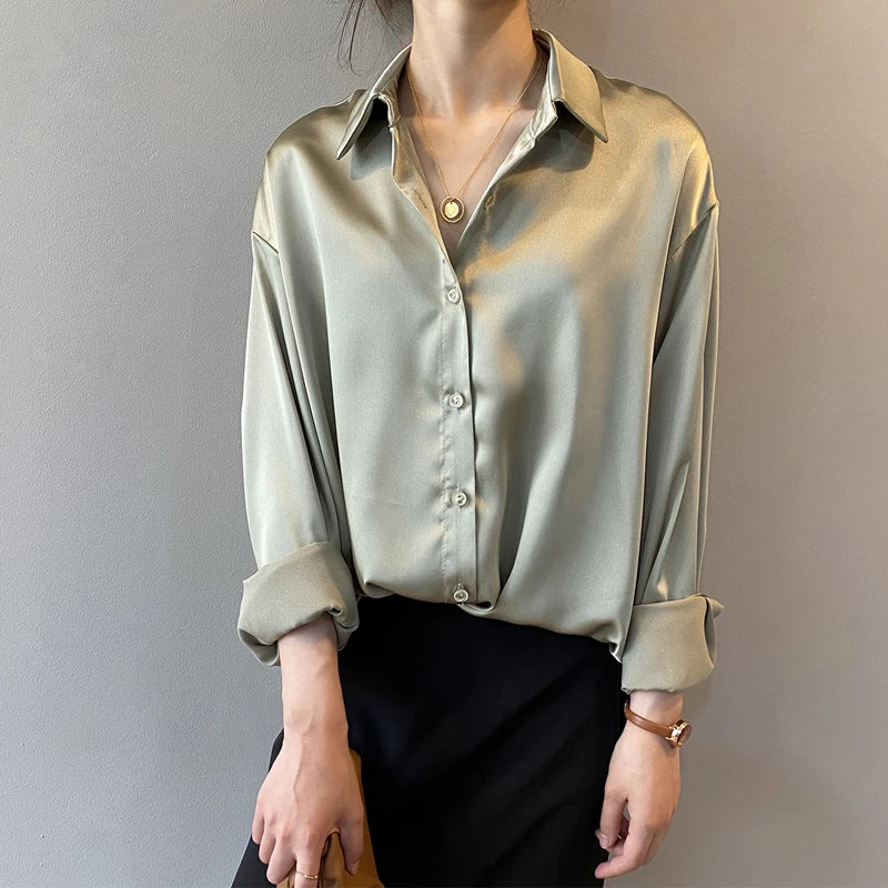 Elegant Satin Women's Button-Up Blouse Turn-Down Collar Vintage Casual Silk-Look Top
