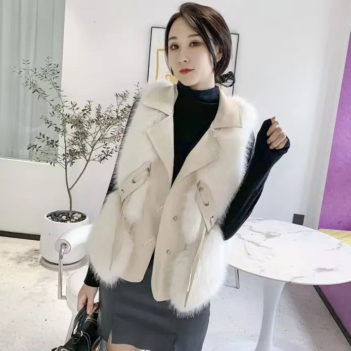 Women's Faux Fur Plush Vest – Sleeveless PU Leather-Trim Waistcoat, Cozy Autumn/Winter Outwear