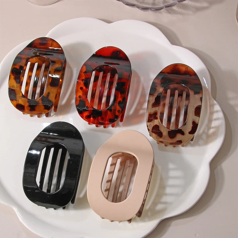 Leopard Oval Flat Hair Clips for Women — Large Round Flat Claw French Hair Clips, Trendy Hair Accessories