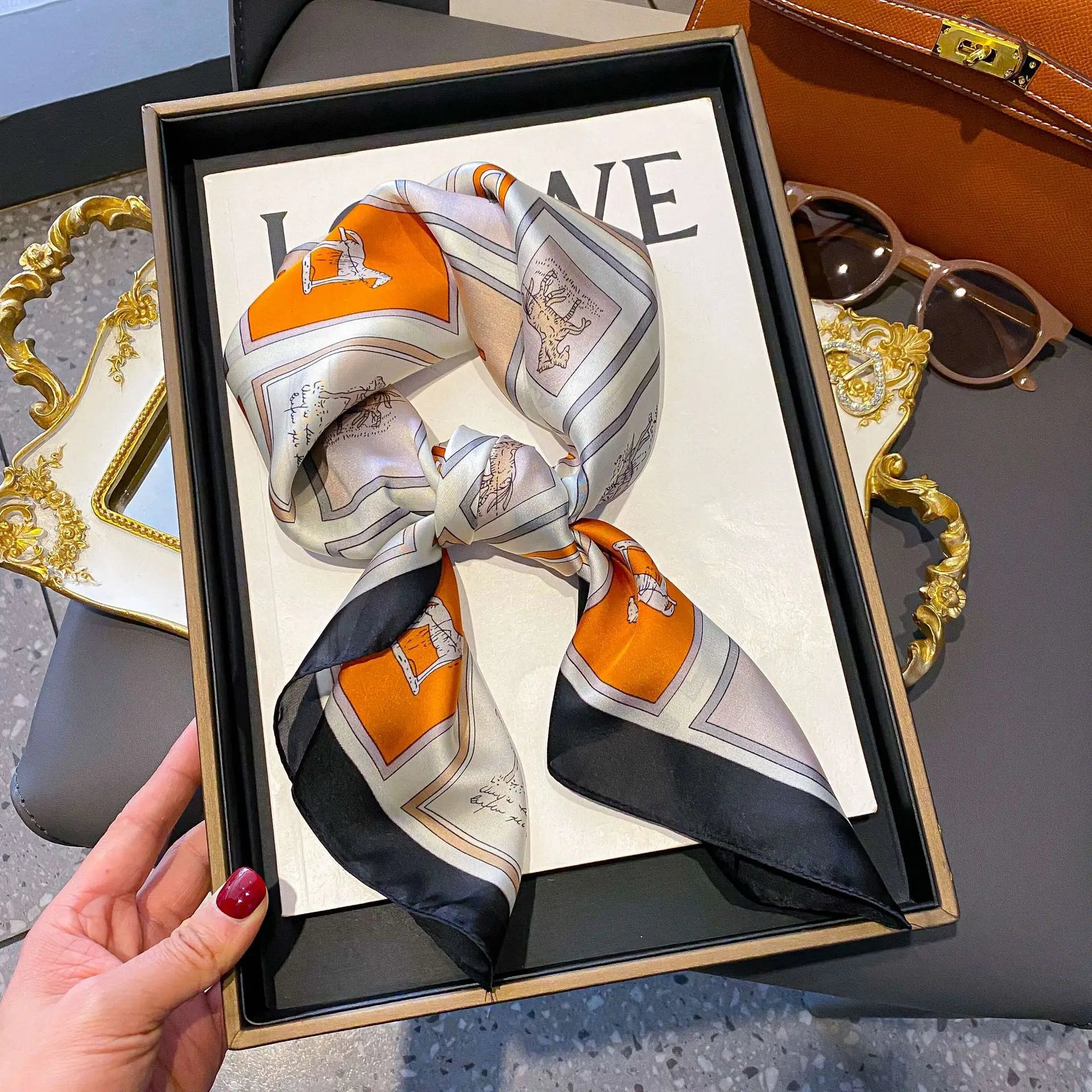 Nordic All-Season Faux Silk Square Scarf 70 x 70 cm (27.6 x 27.6 in) – Lightweight Chic Shawl for Women & Teens