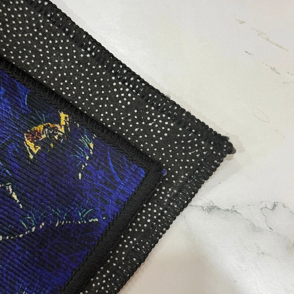 Wolf & Moon Area Rug – Scenic Wolf Moon Pattern Non-Slip Carpet for Living Room & Bedroom, Soft Large Area Rug (23×35–70×102 in | 60×90–180×260 cm)